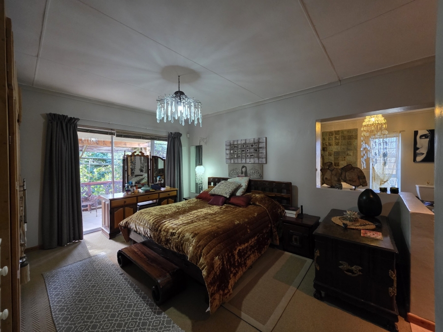 3 Bedroom Property for Sale in Wavecrest Eastern Cape